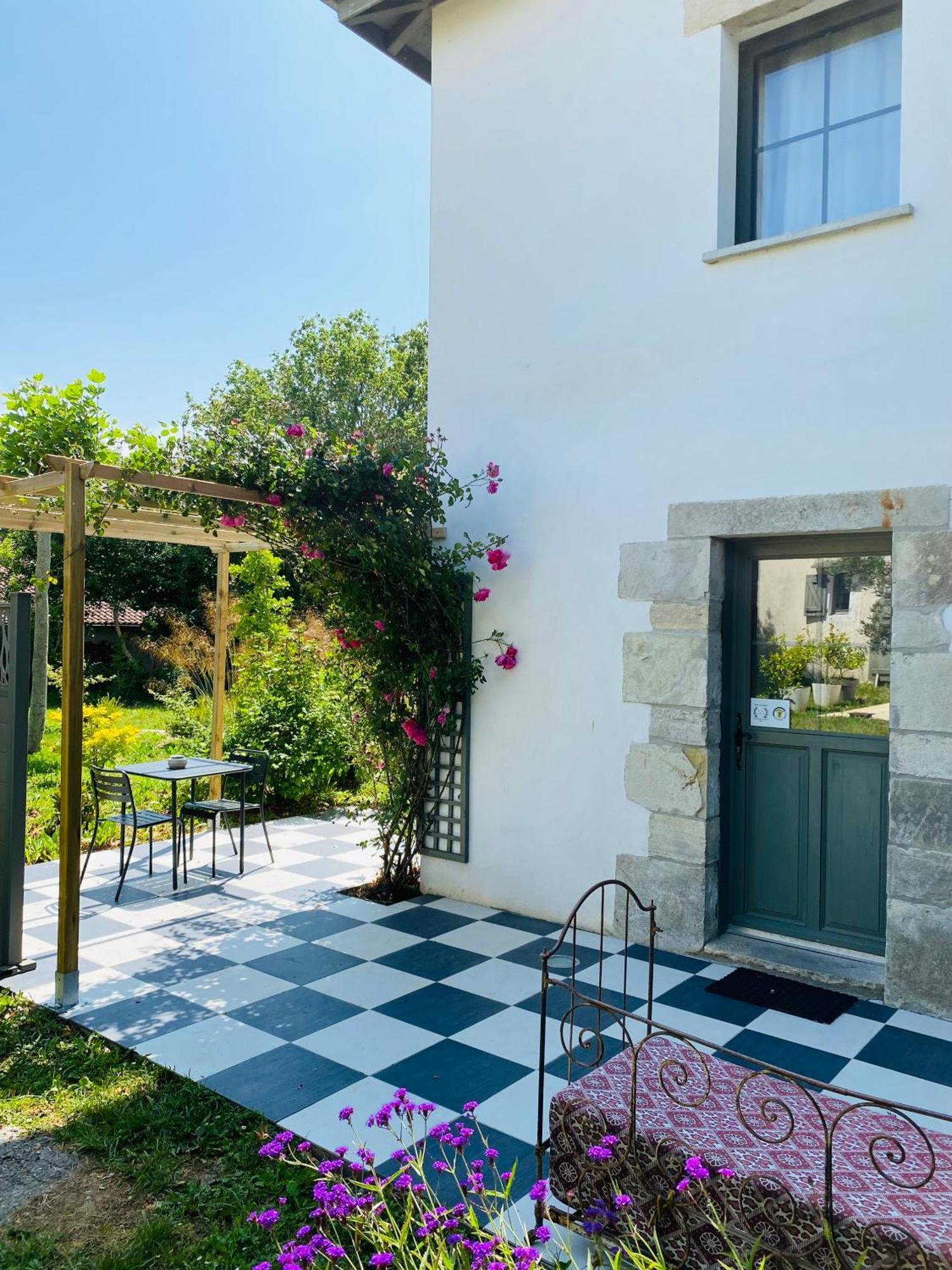 Apartmán La Bastide De Guiche Entre Ocean Et Montagnes Exteriér fotografie